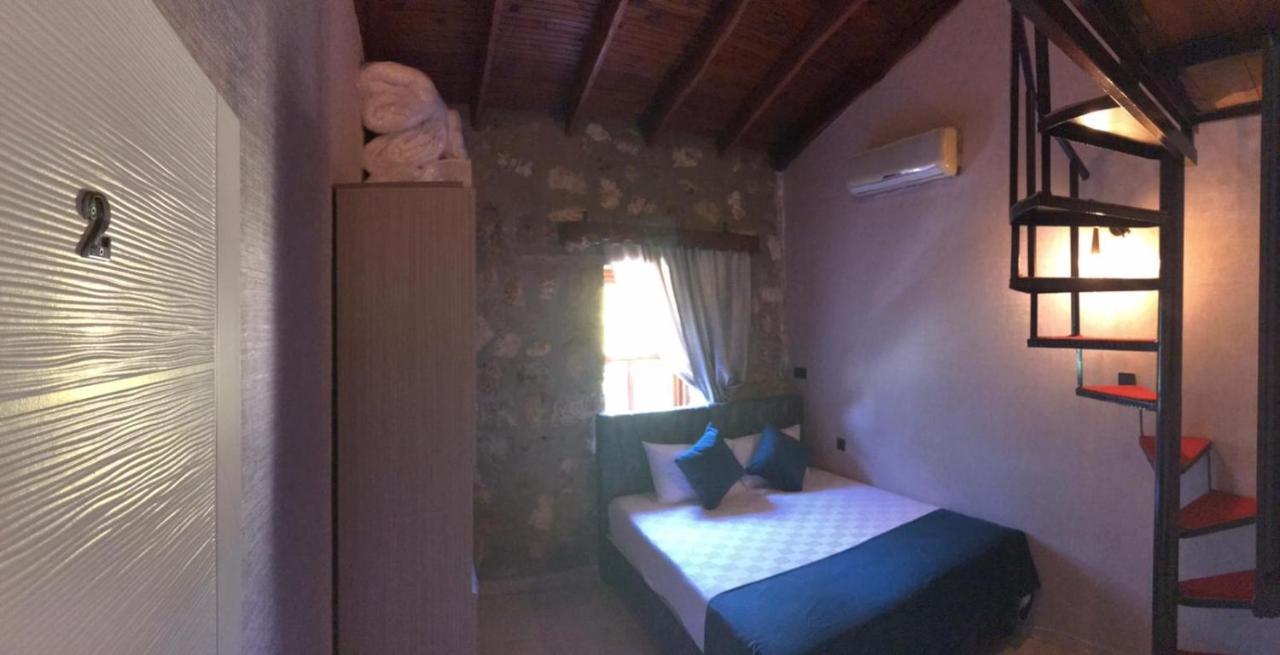 Grand Friends Bed and Breakfast Αττάλεια Εξωτερικό φωτογραφία